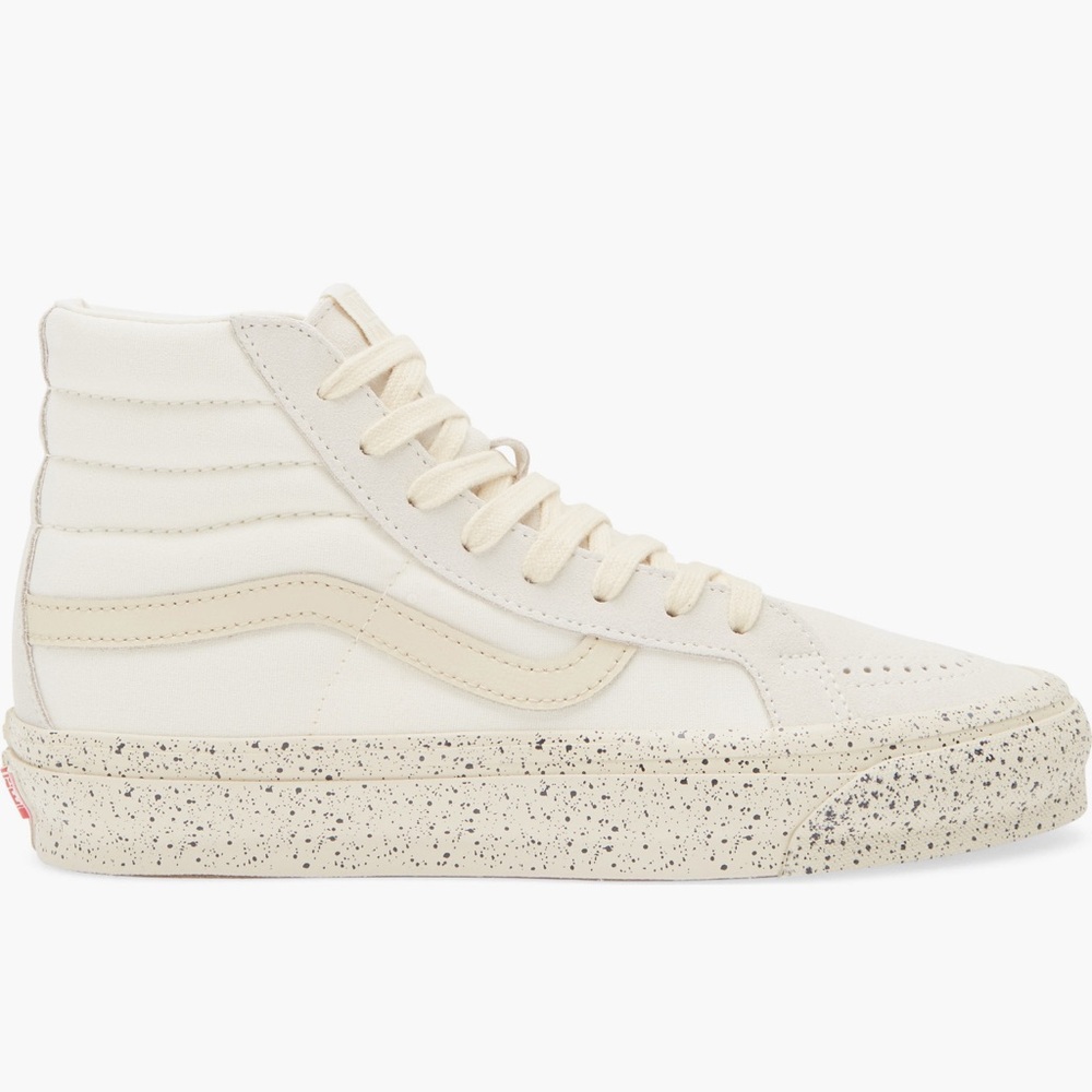 Women’s Vans SK8-Hi MTE-2 High Top Sneaker Vintage White New